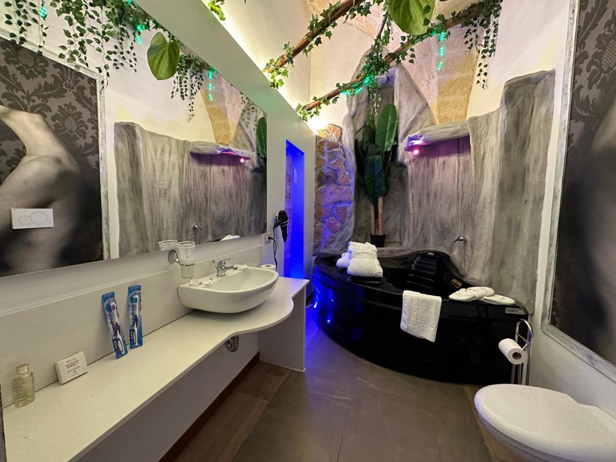 The Bridge Suites Gravina in Puglia Exteriör bild