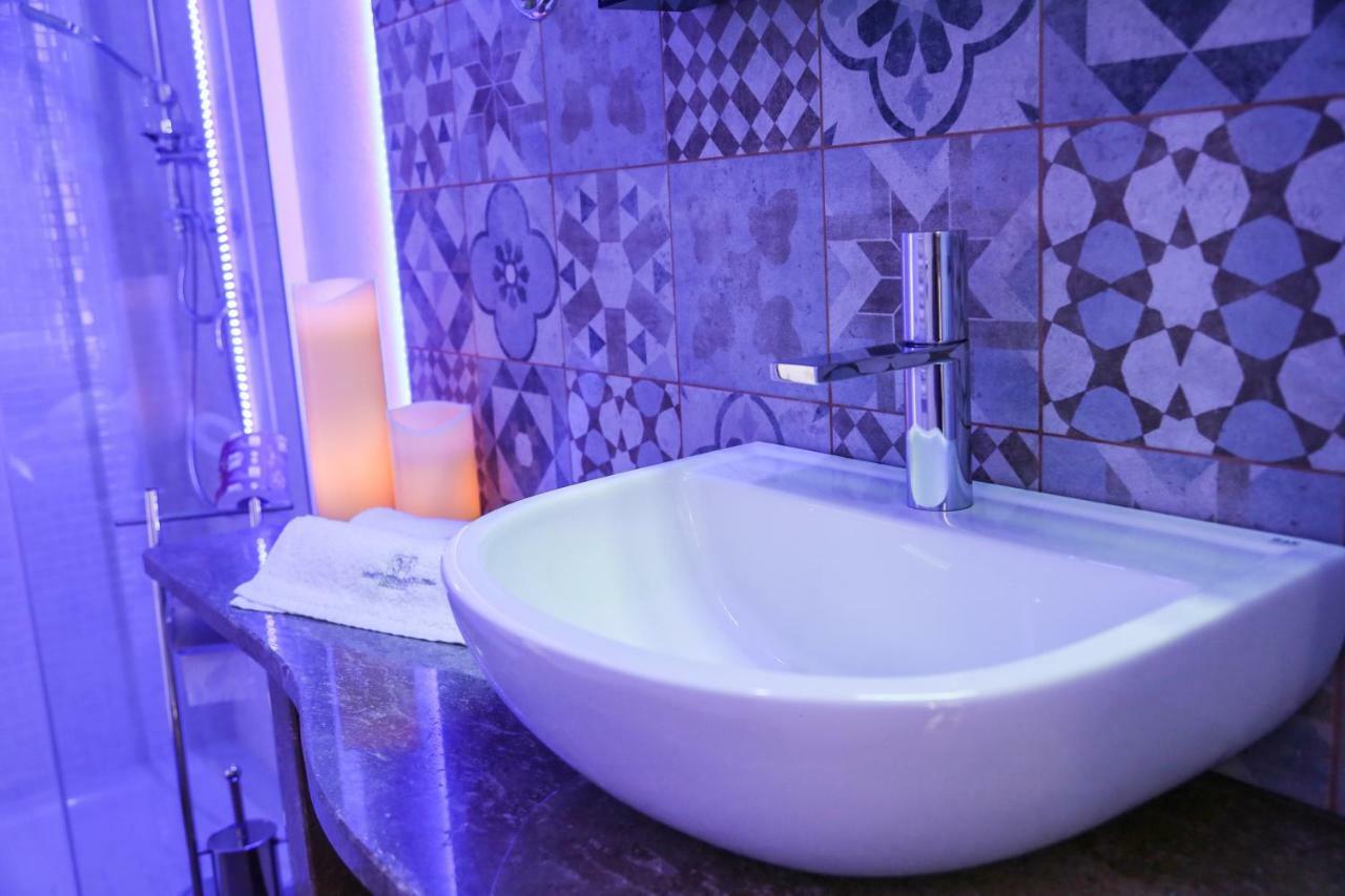The Bridge Suites Gravina in Puglia Exteriör bild